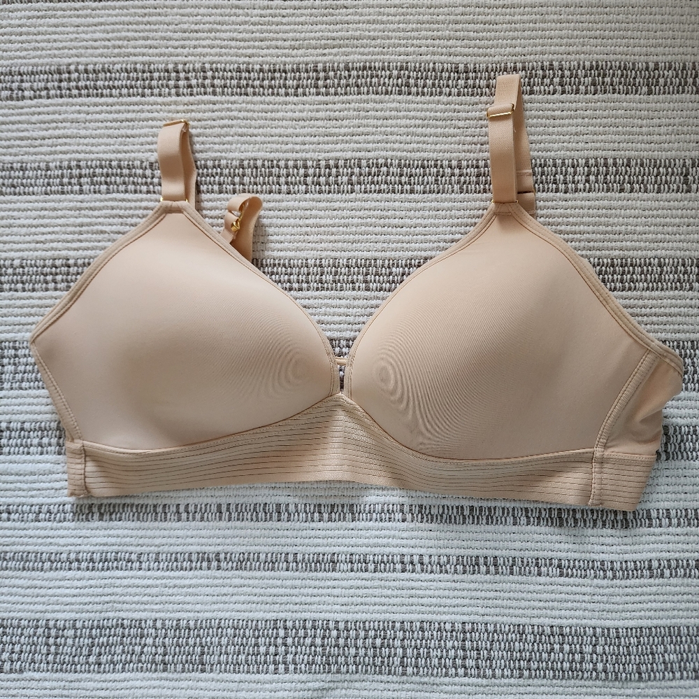 Lively bras NWOT
